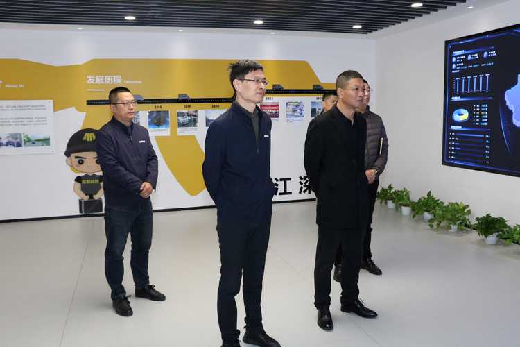 合作共赢谱新篇 杭州富阳保安公司总经理骆增均赴安邦科技考察调研